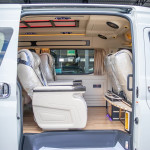 TOYOTA HIACE 2022